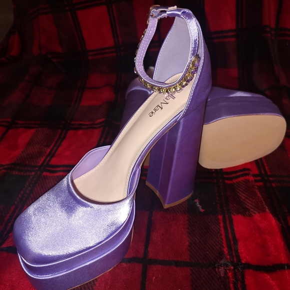 Lilac Purple Satin Platform Rave Heels - Picture 2 of 3